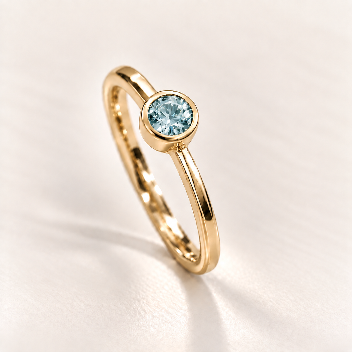 Anel Modern Woman em Ouro 18k