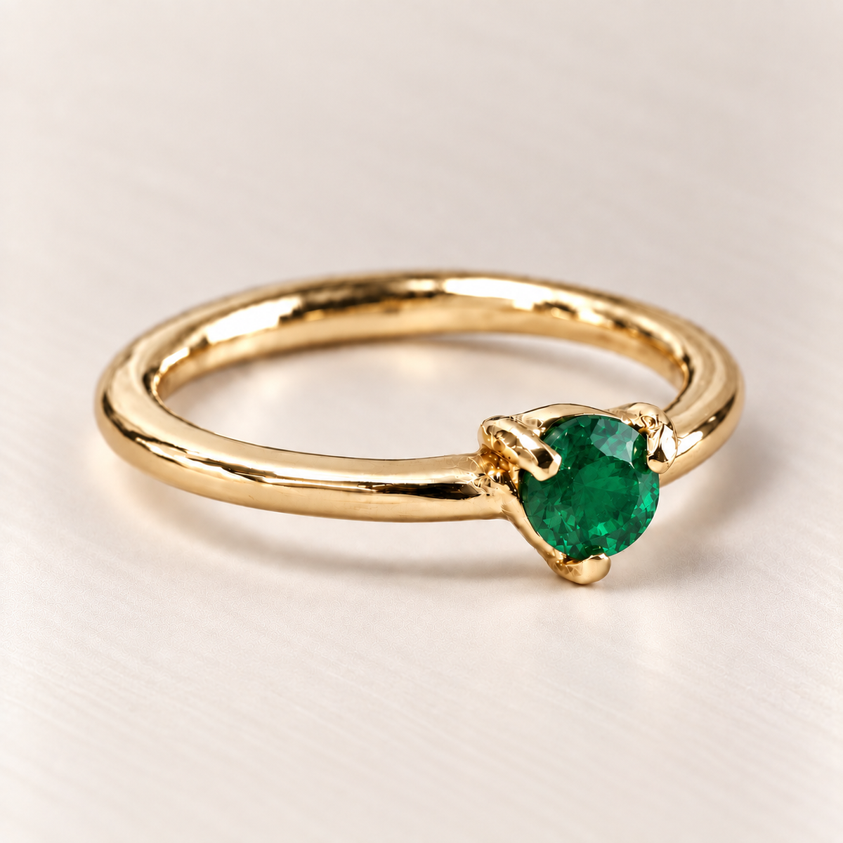 Anel Solitário 3 Garras em Ouro 18k