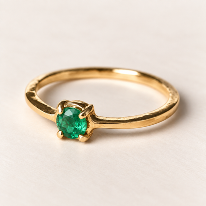 Anel Solitário 4 Garras em Ouro 18k